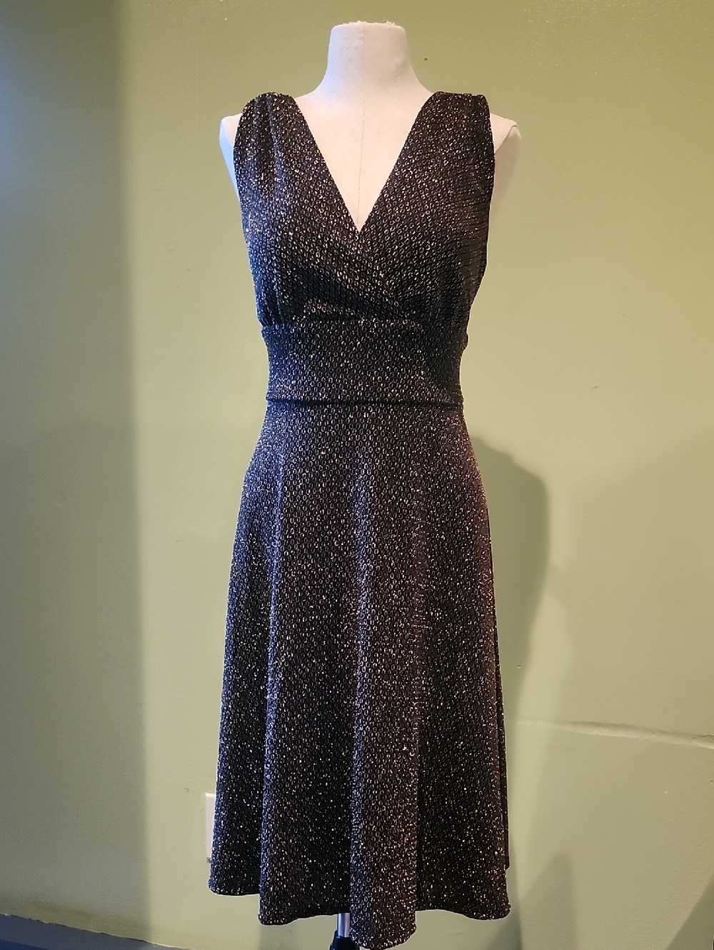 Dressbarn- Black With Gold Shimmer Sleeveless V-Neck Midi Dress
